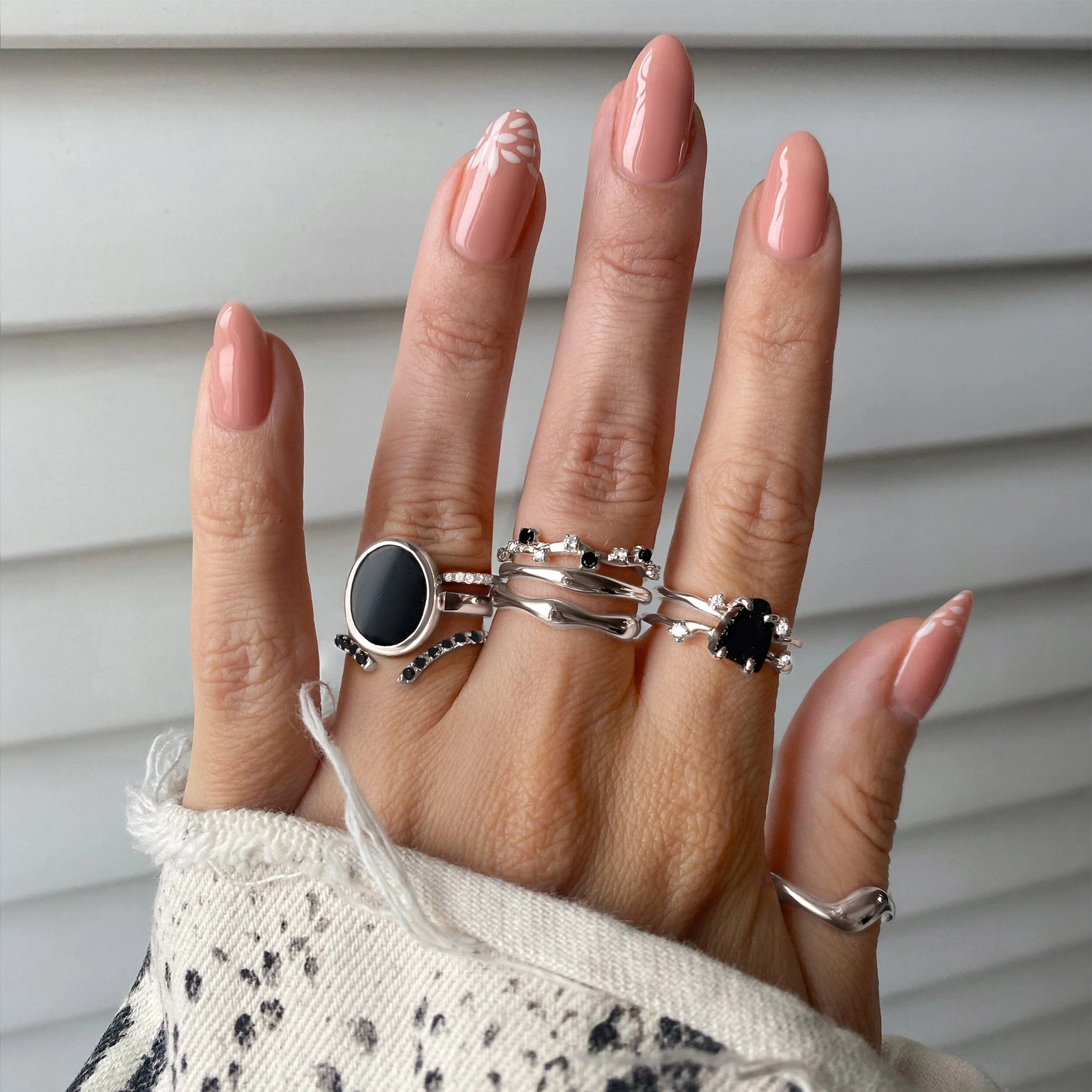 Black Obsidian Flow Ring - Stardust & Waves Band - Image 7