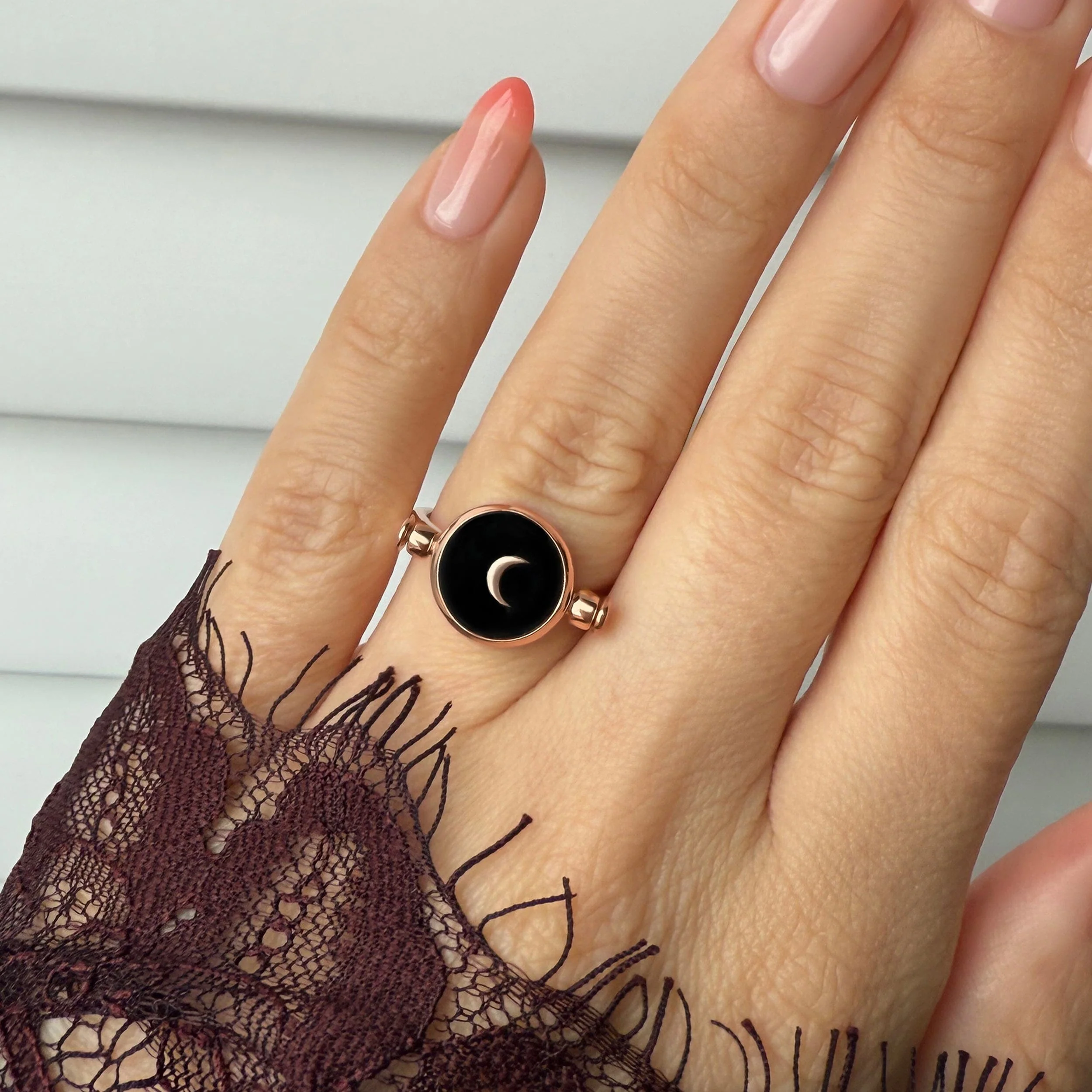 Black Onyx Pearl Ring - Night & Day - Image 6