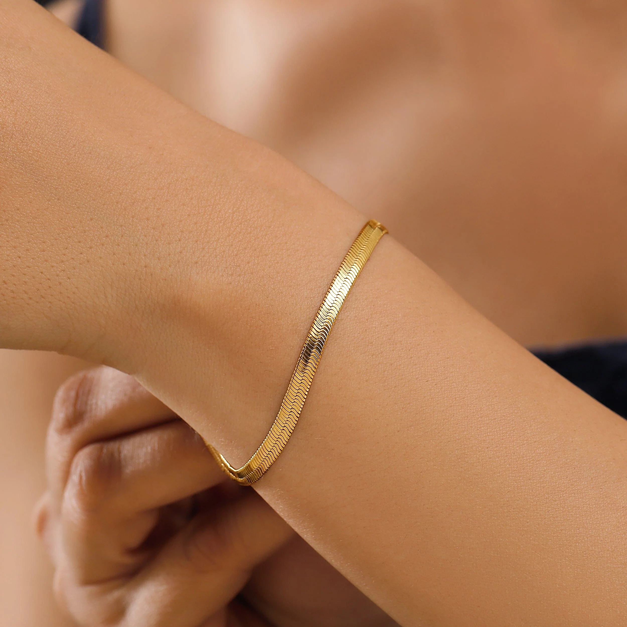 Plain Metal Wristlet - Herringbone Bracelet - Image 10