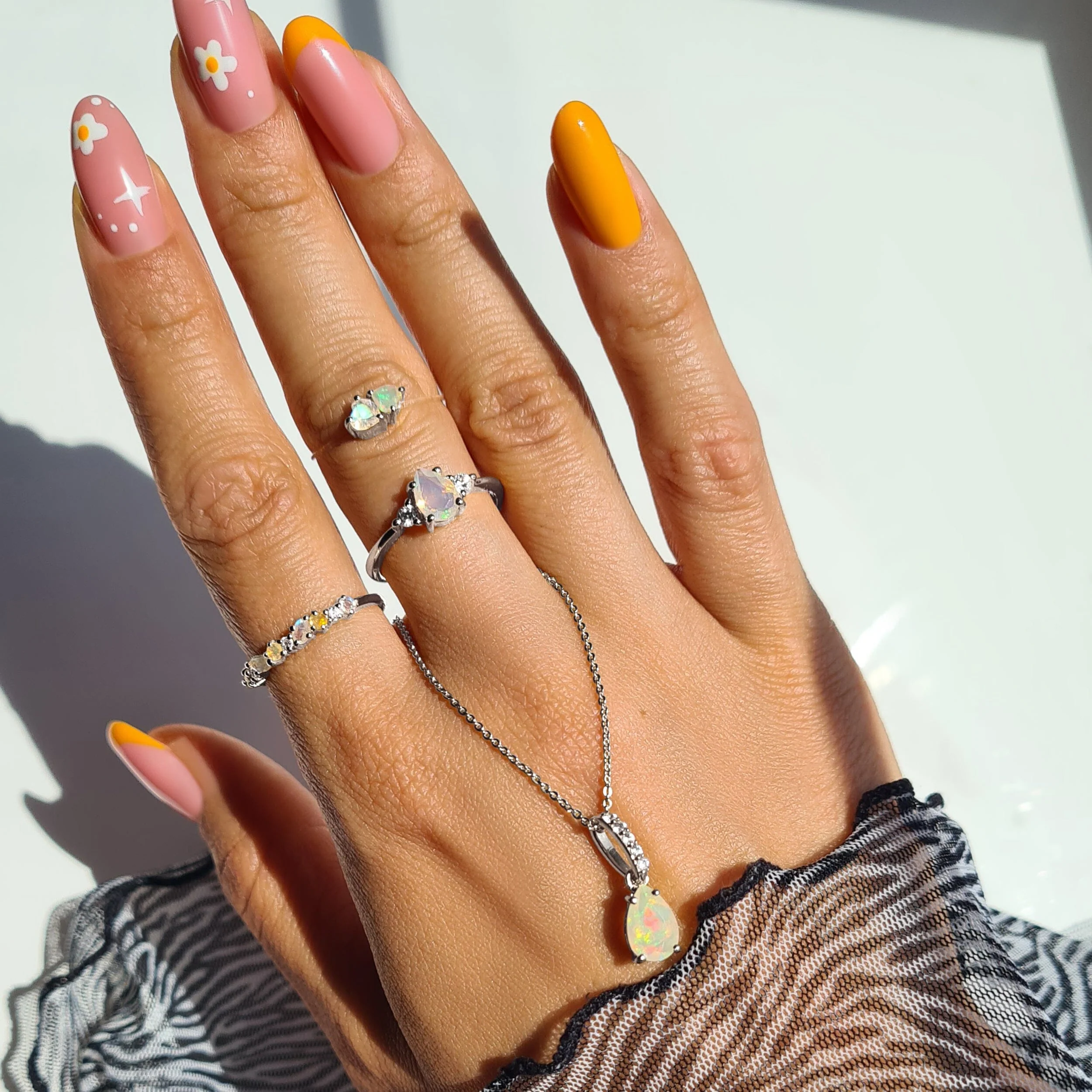 Opal Ring - Lania - Image 8