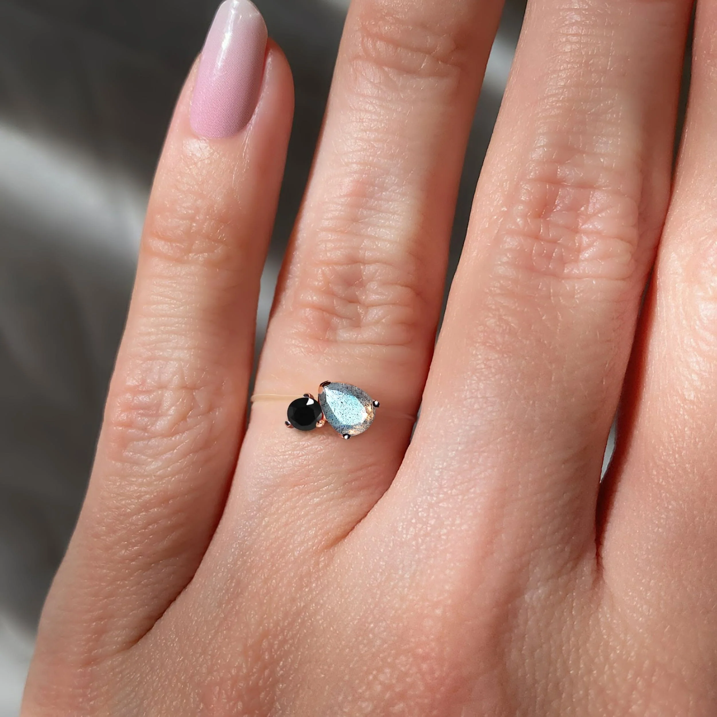Floating Ring - Toi Et Moi Labradorite & Black Obsidian - Image 4