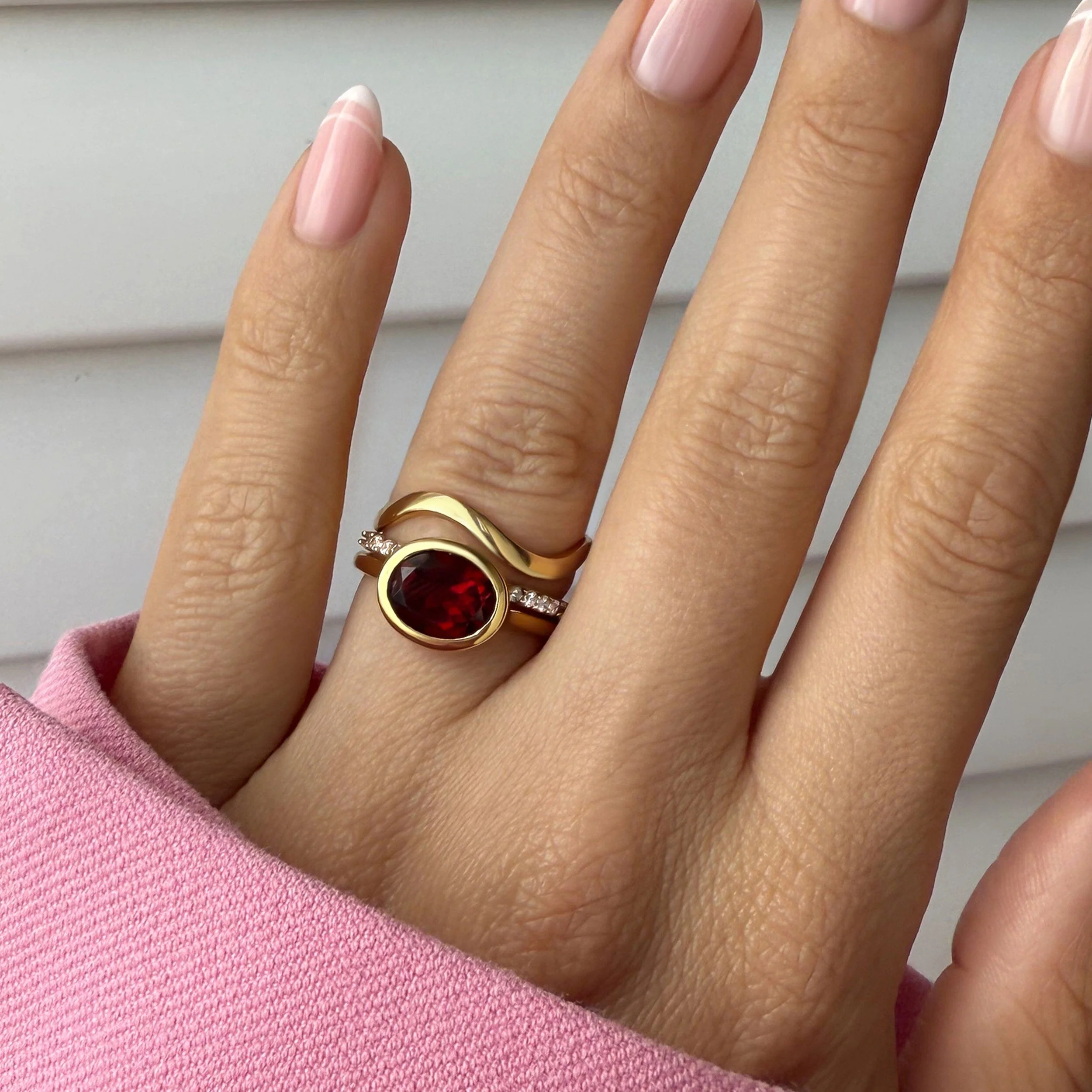 Garnet Skin Touch Ring - Twinkling & Waves Band - Image 6