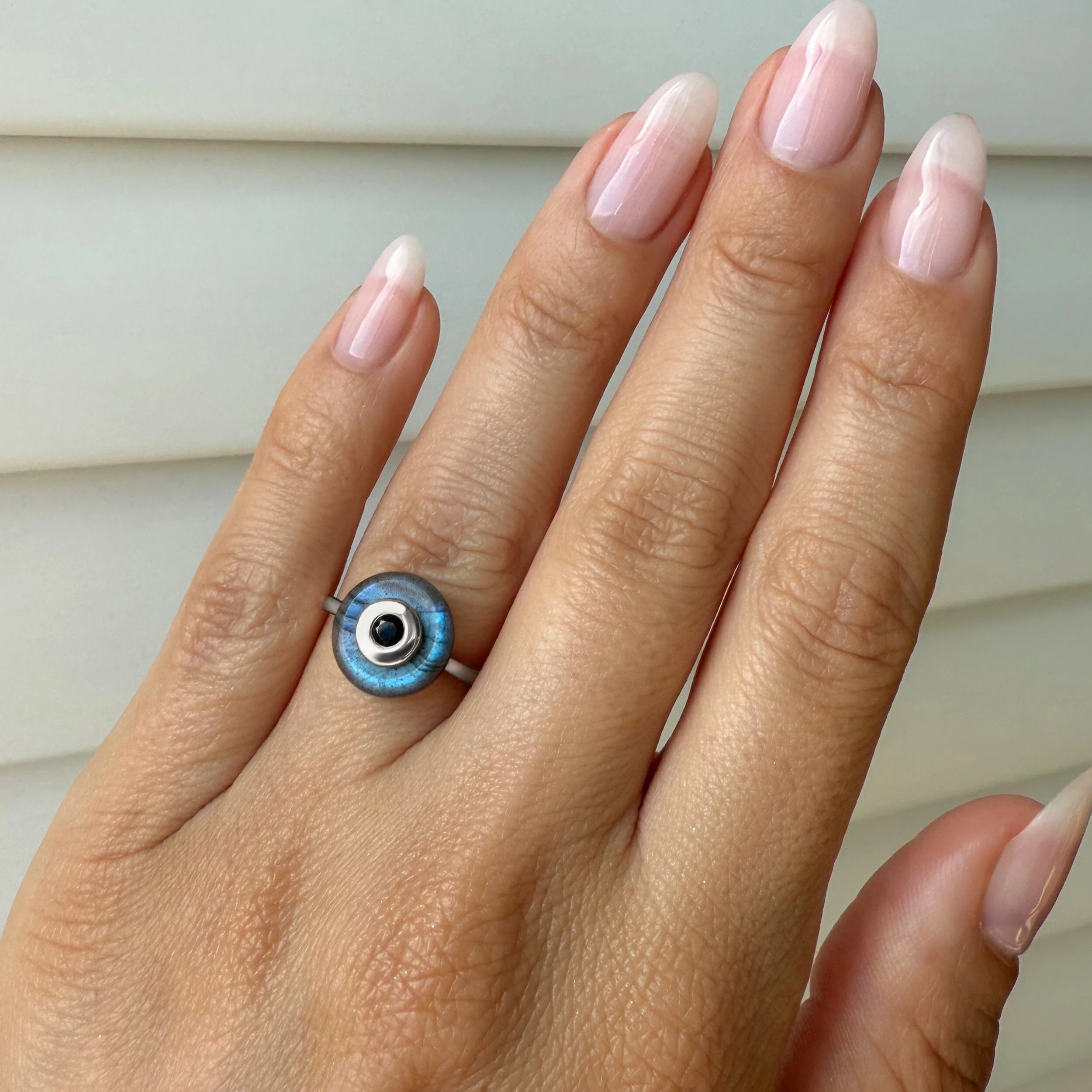 Labradorite Black Spinel Fidget Ring - Ora - Image 2