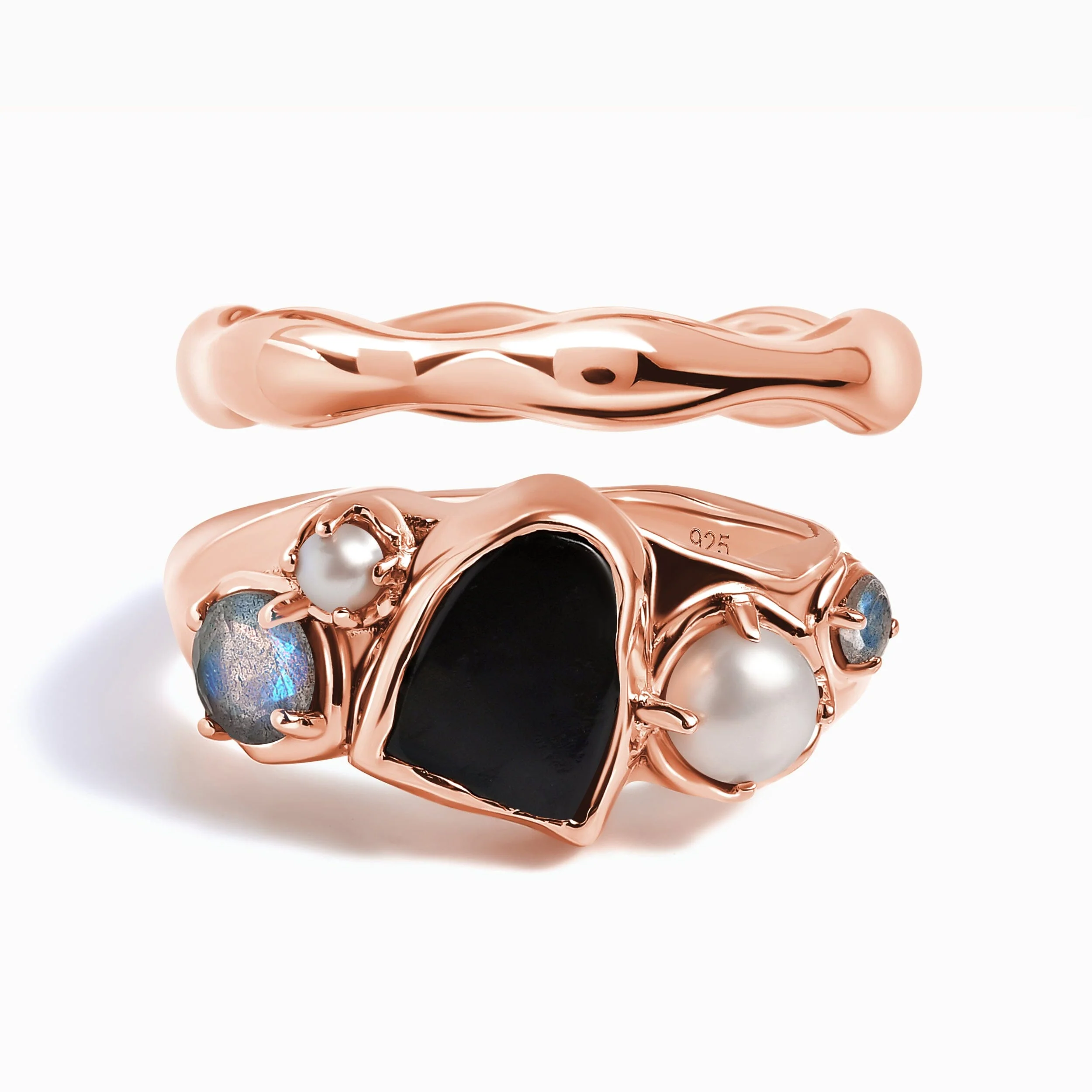 Midnight Heirloom Ring & Magma Band - Image 3
