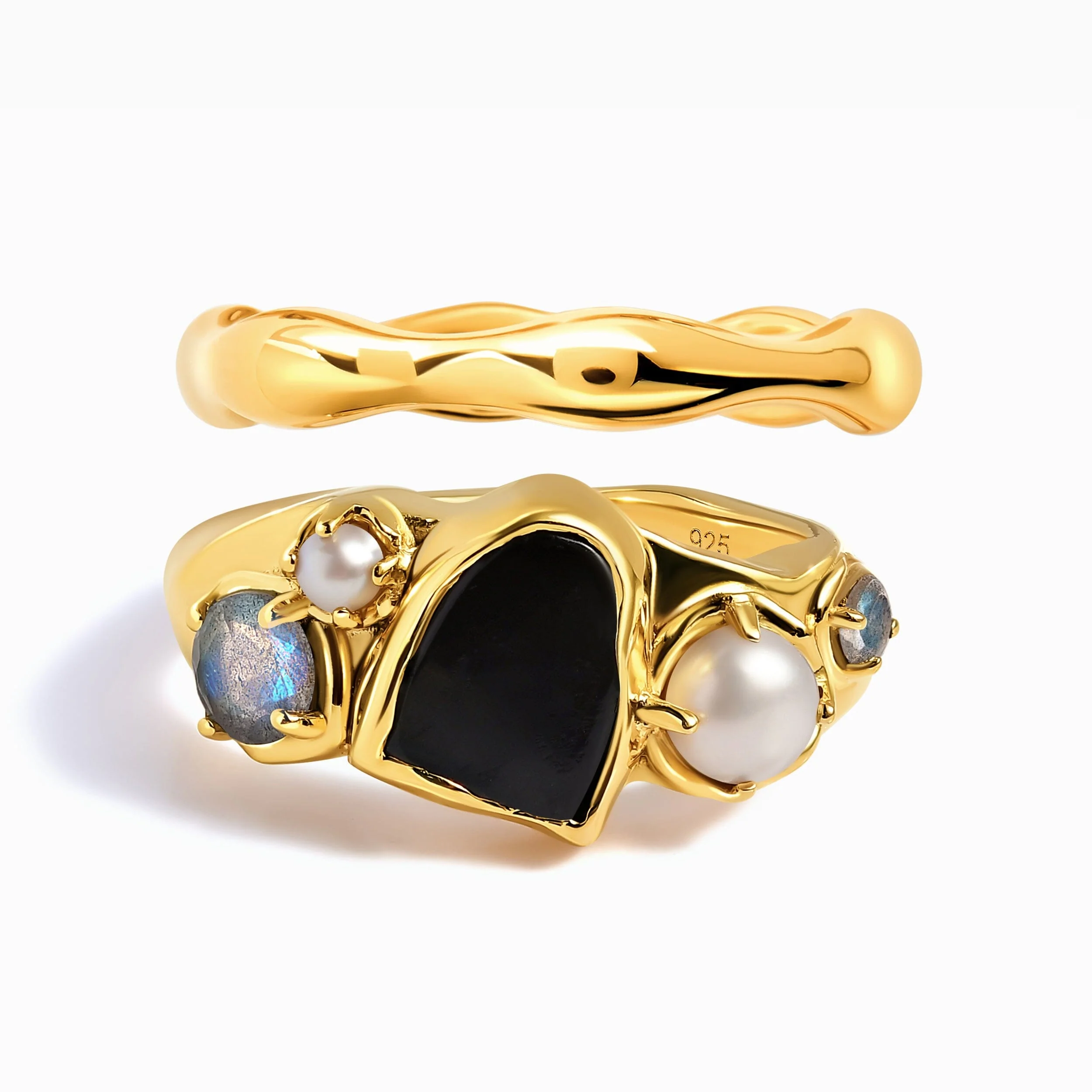 Midnight Heirloom Ring & Magma Band - Image 5