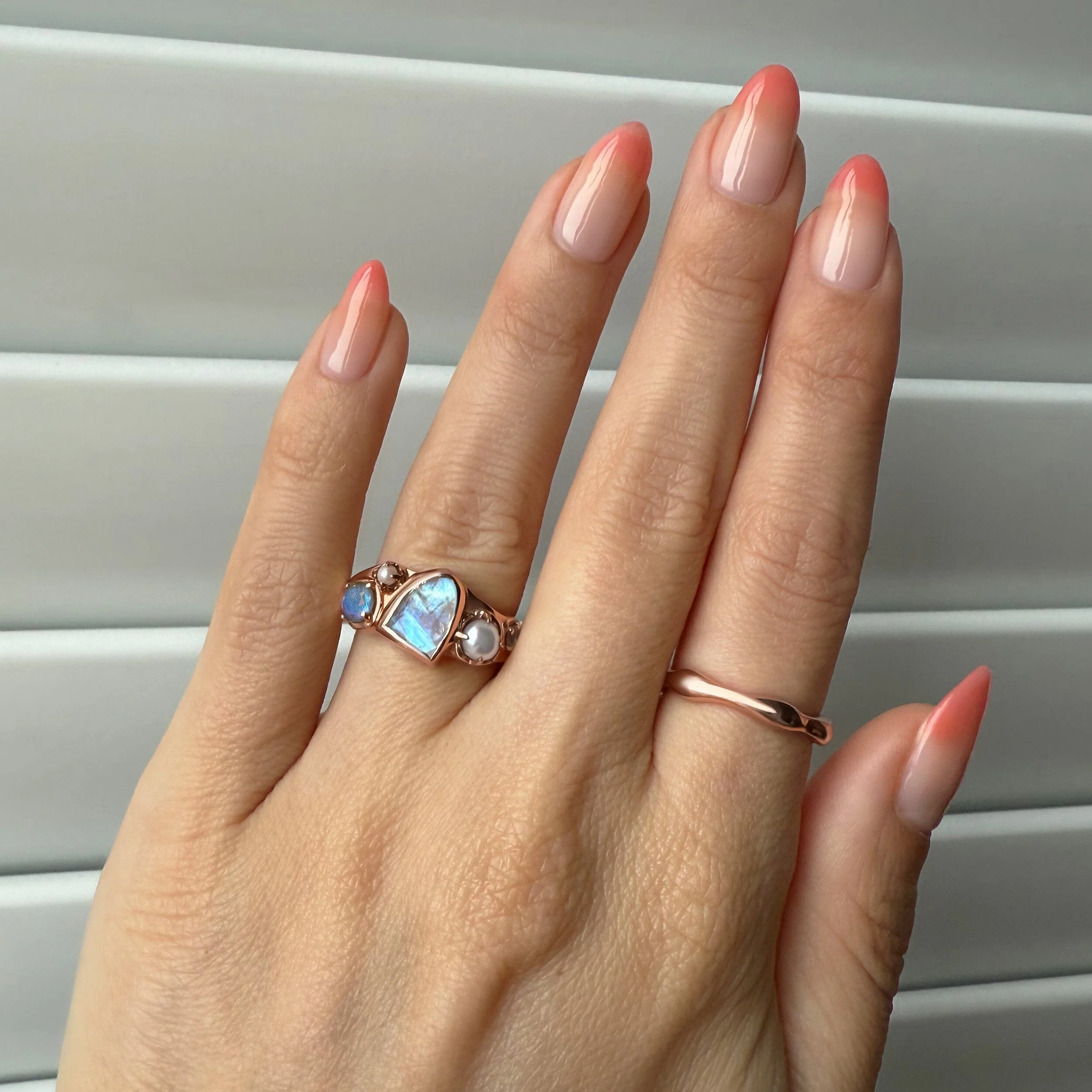 Mist Heirloom Ring & Magma Band - Image 8