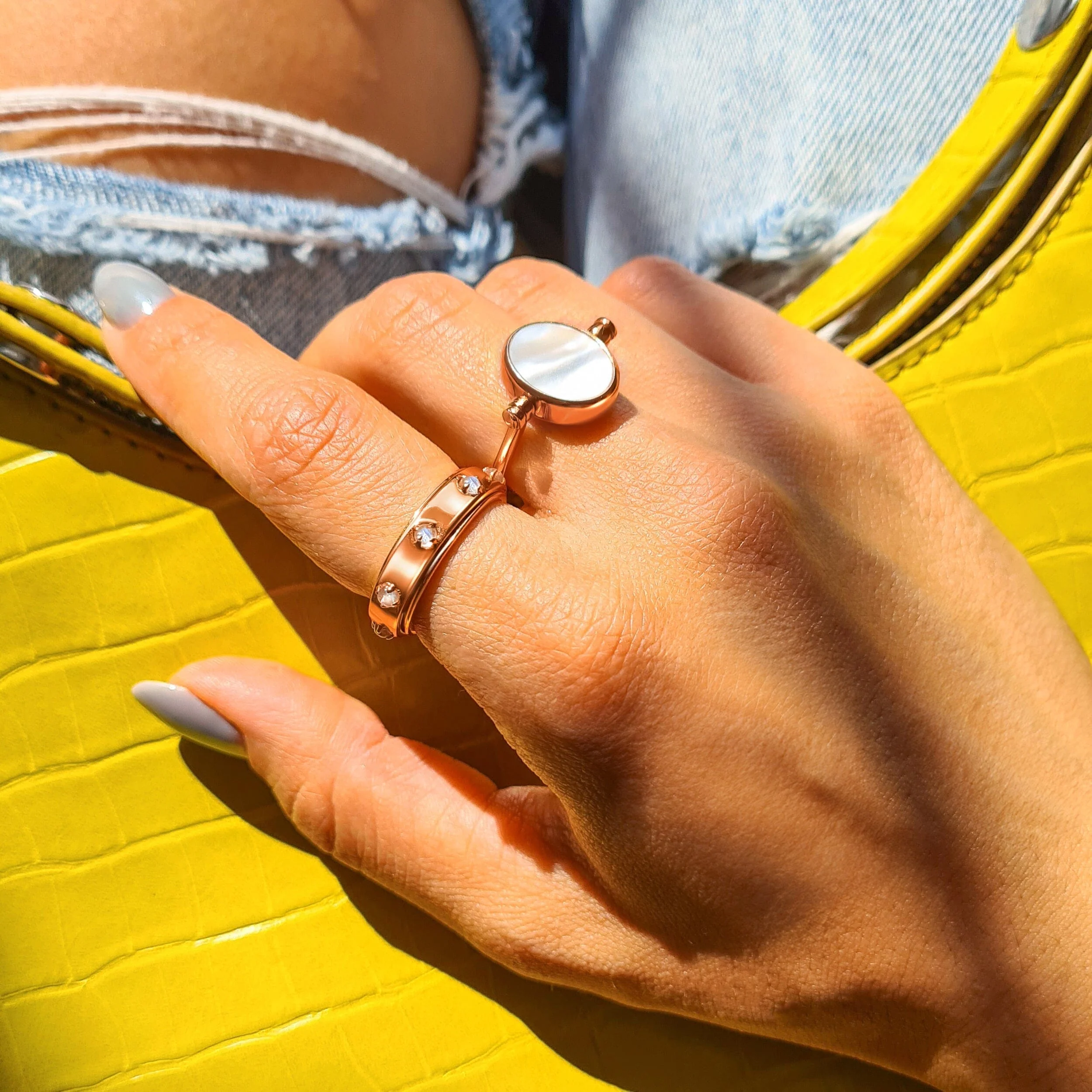 Moonstone Fidget Ring - Rooted Rotation - Image 11