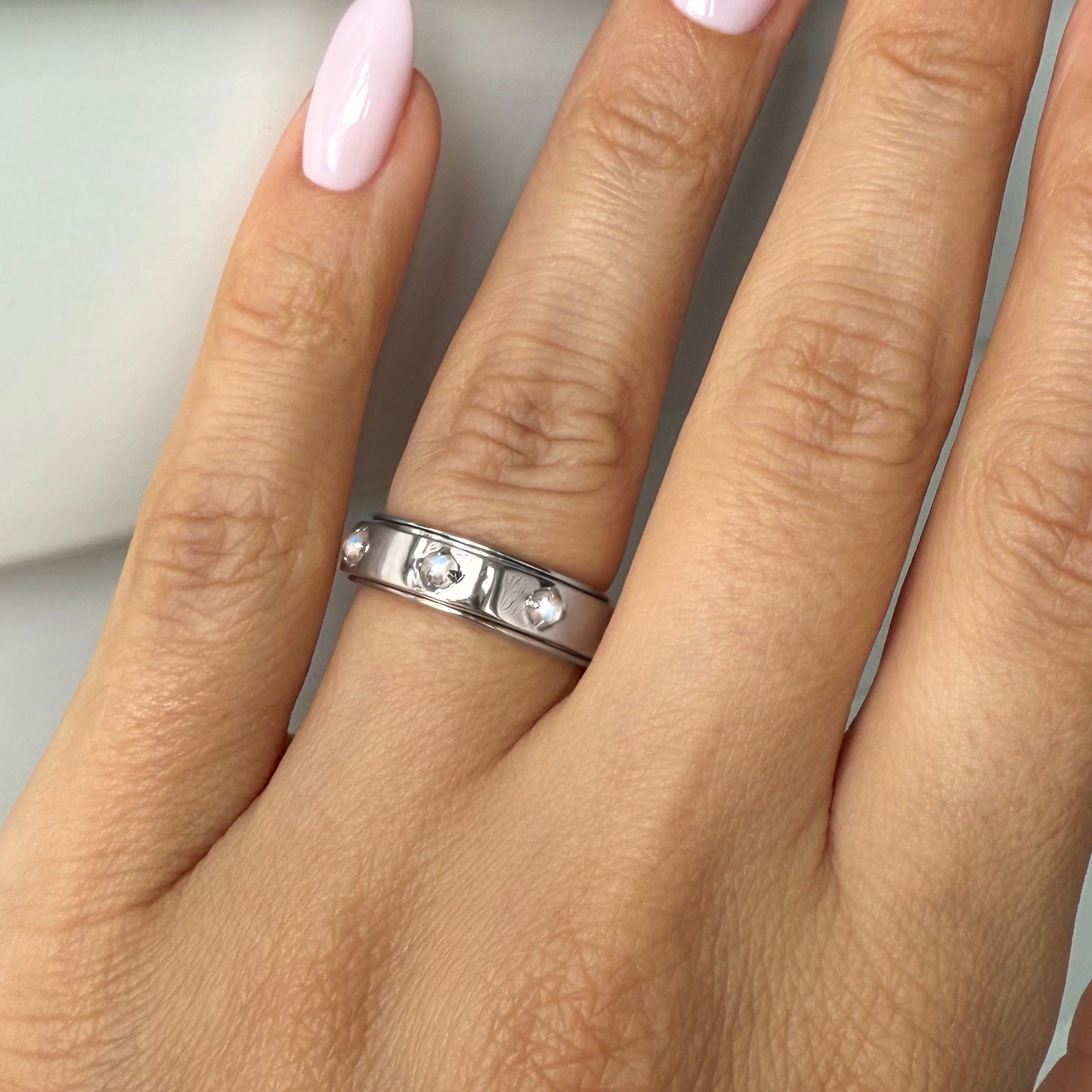 Moonstone Fidget Ring - Rooted Rotation - Image 2
