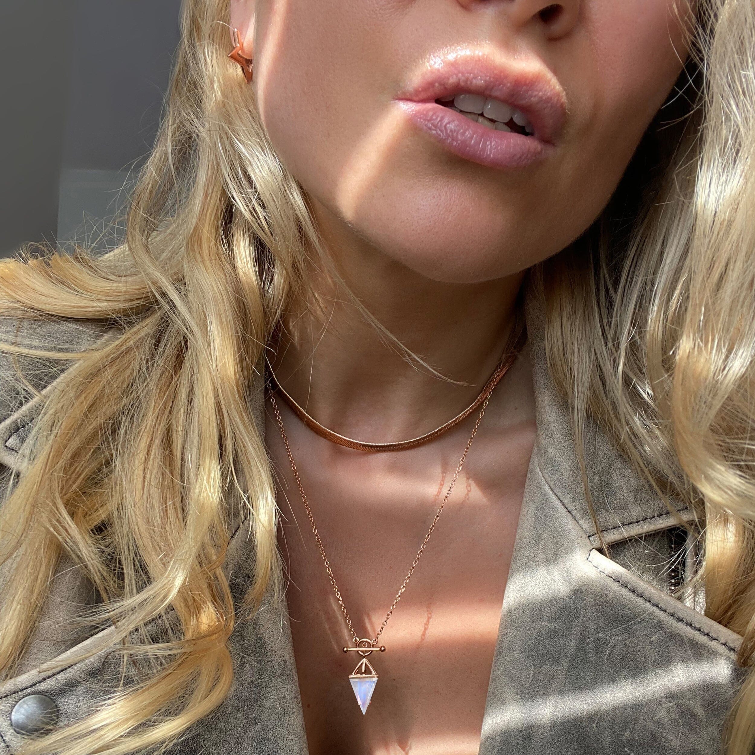 Moonstone Heroine T-Lock Necklace & Herringbone Chain - Image 10