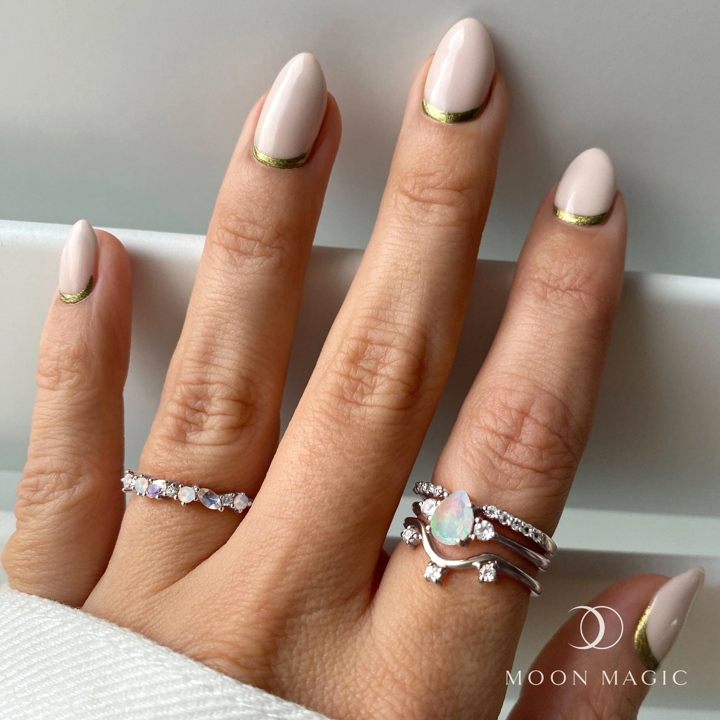 Moonstone Opal Essential Starter Set - Image 2
