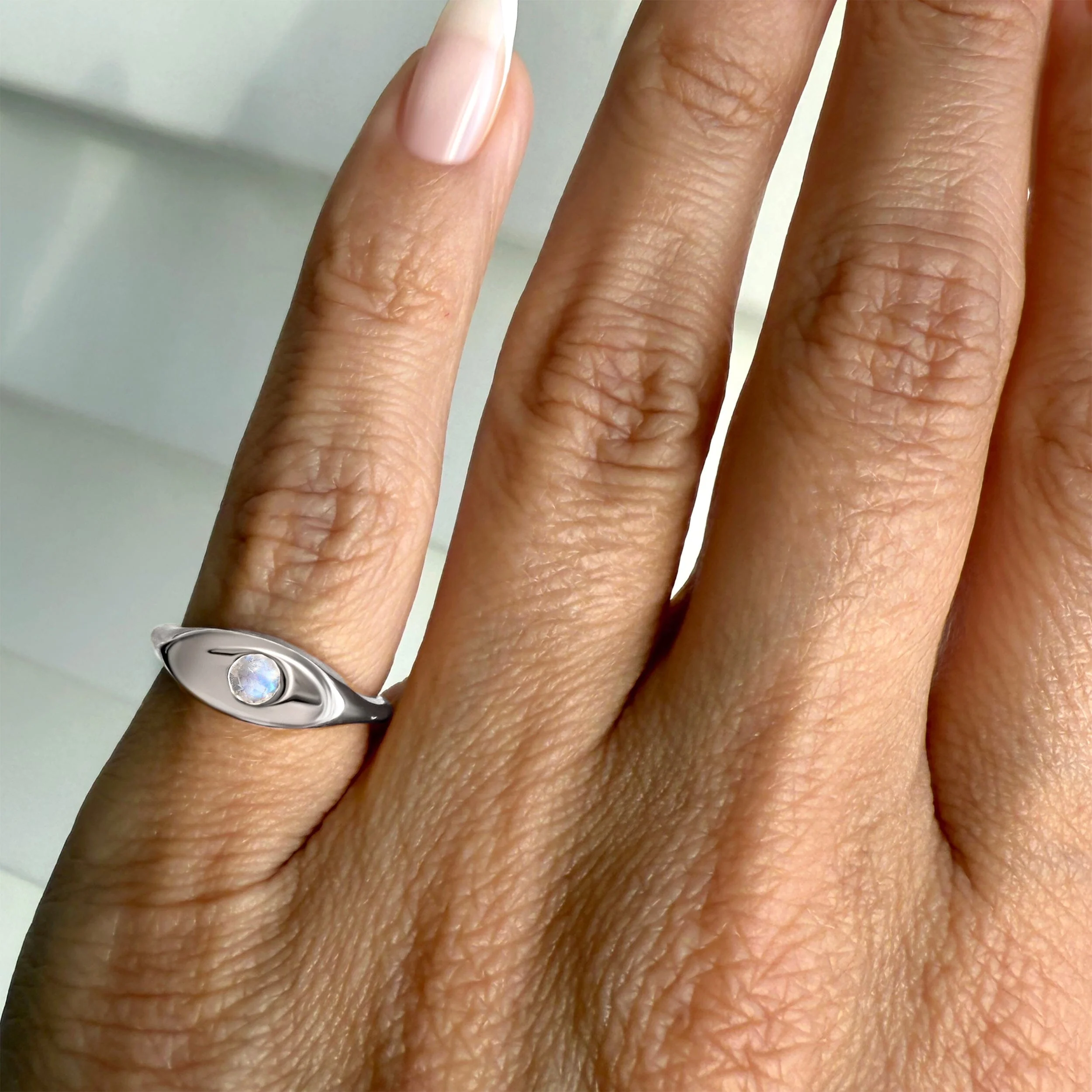 Moonstone Pinky Ring - Signet Lune - Image 24