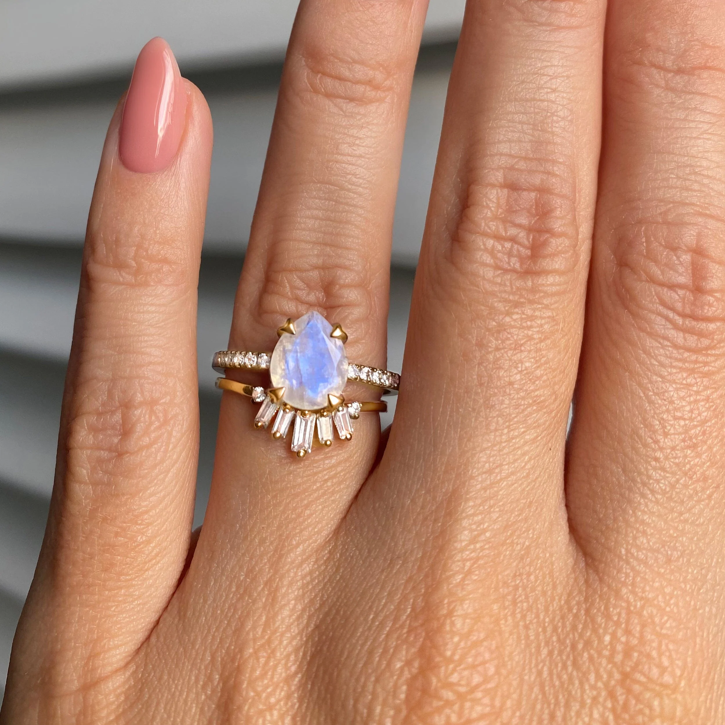 Nymph Ring & Sovereign Band - Image 6