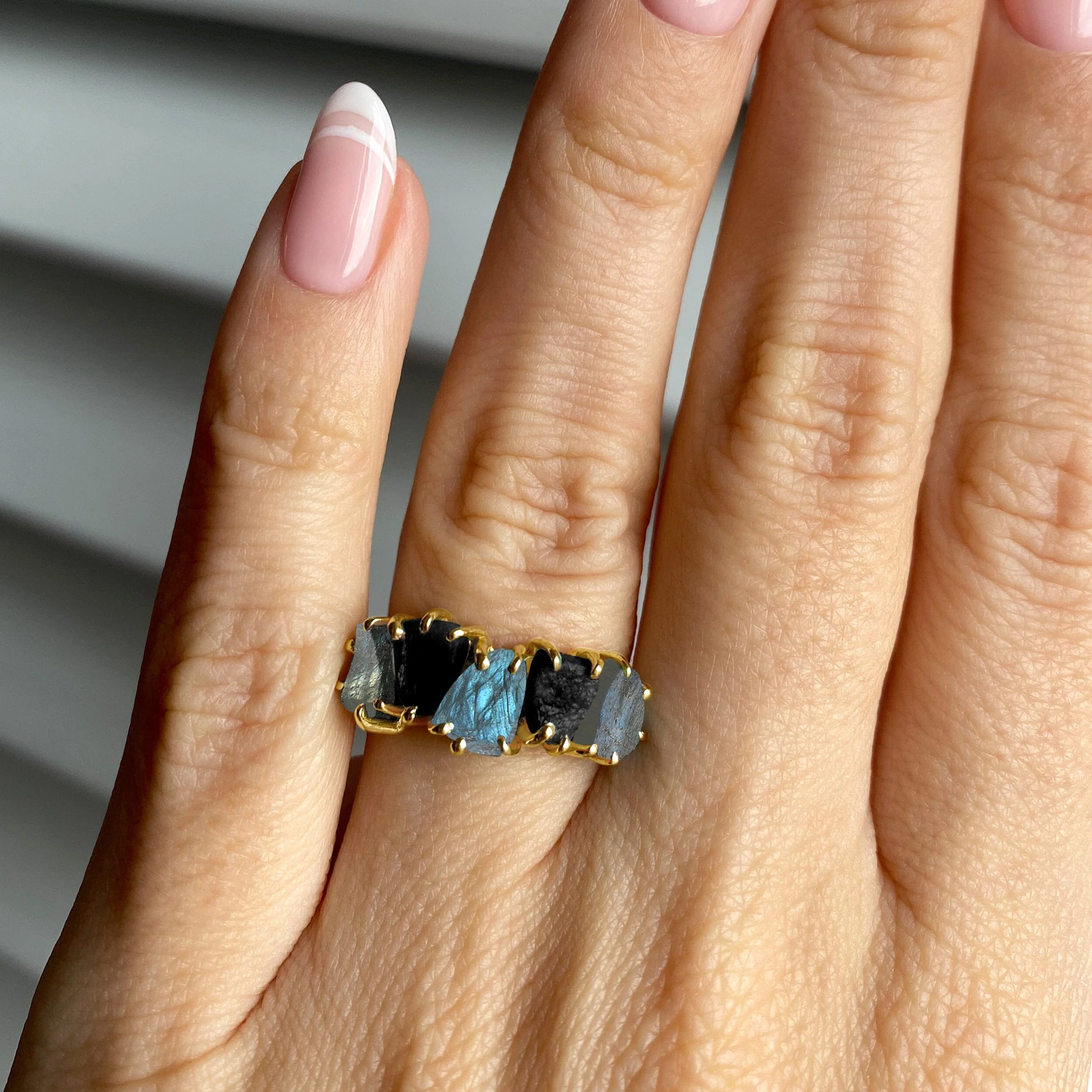 Raw Crystal Ring - Luminous Labradorite & Black Obsidian - Image 8