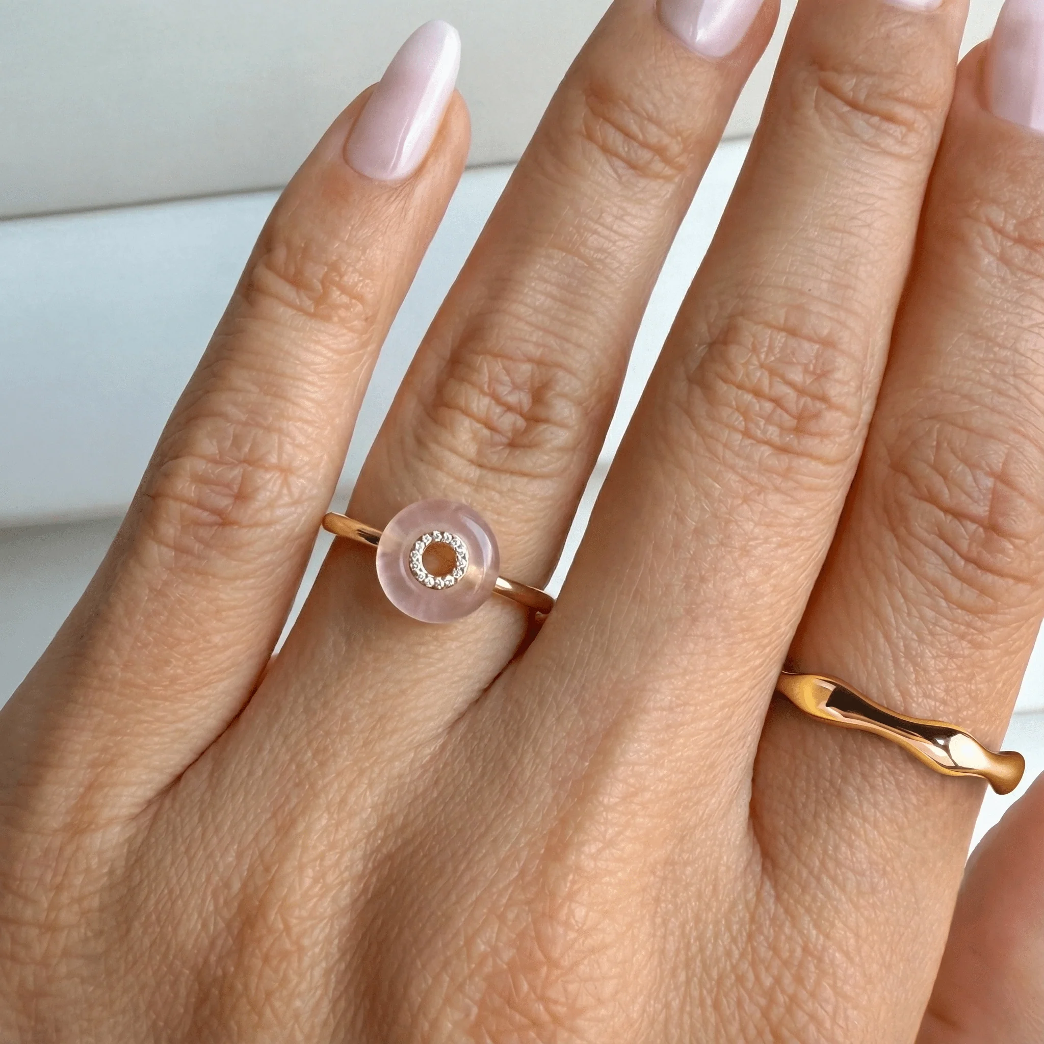 Rose Quartz Fidget Ring - Liora - Image 11